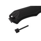 Katonai taktikai tőr tűzgyújtóval